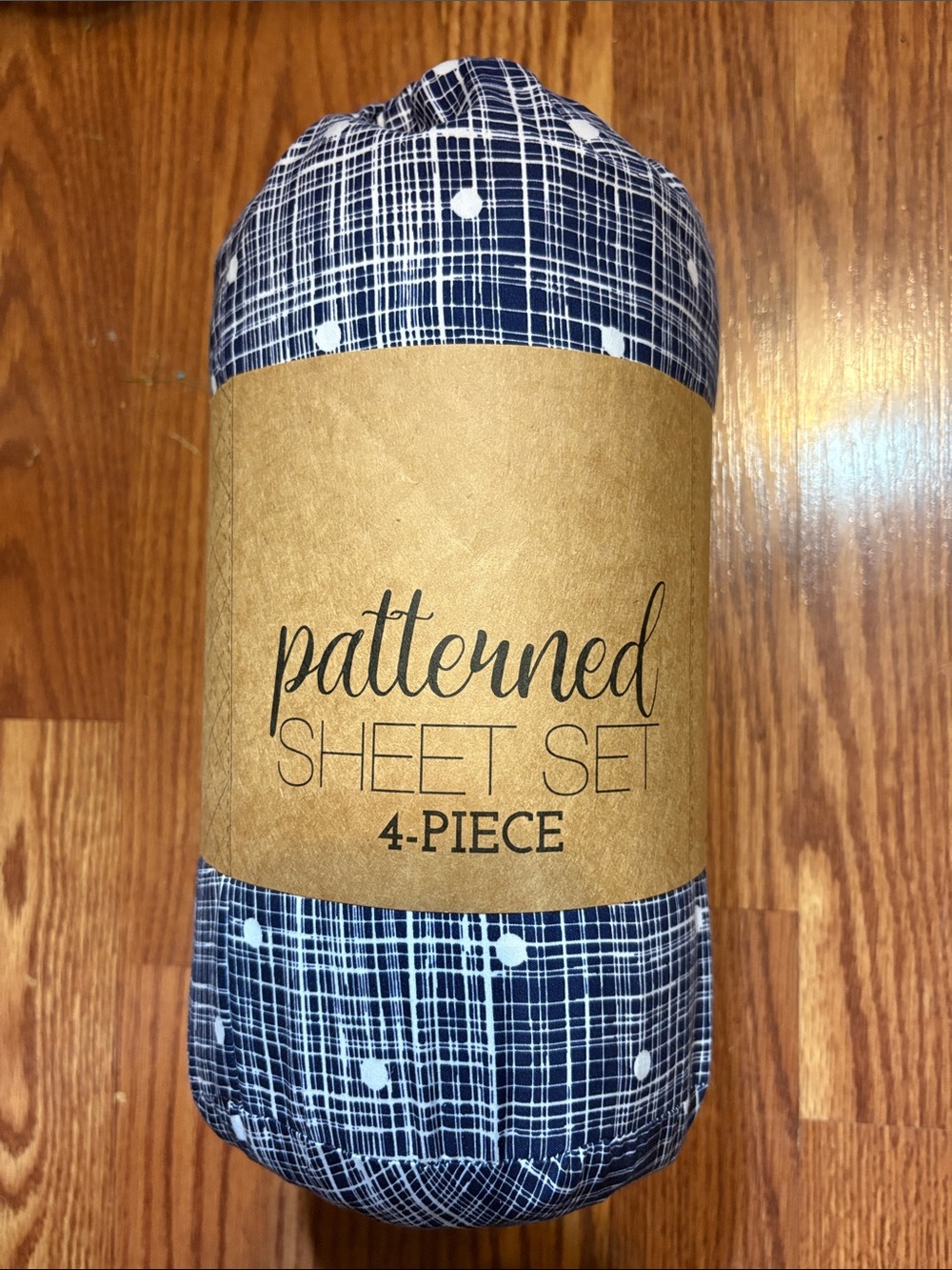 Queen Navy Blue Patterned 4-Piece